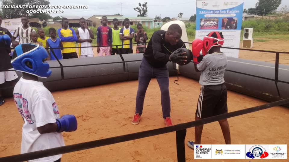 Activités interactives menées sur l'esplanade du marché à bétail de Gogounou